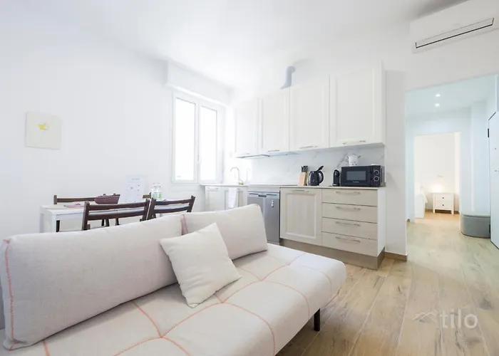 Gaslini 5m| 1br| Wifi| By Tilo Lejlighed *